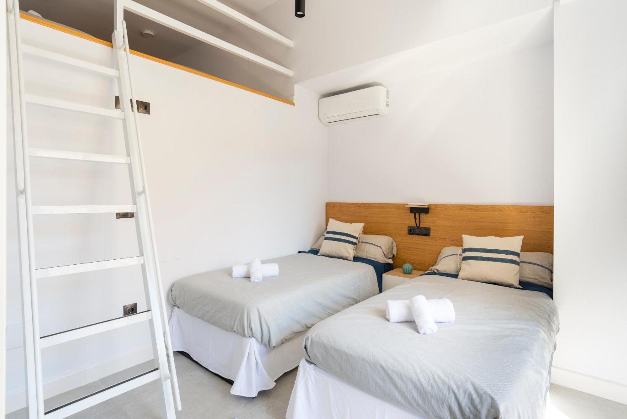 La Nogalera Centro Apartment